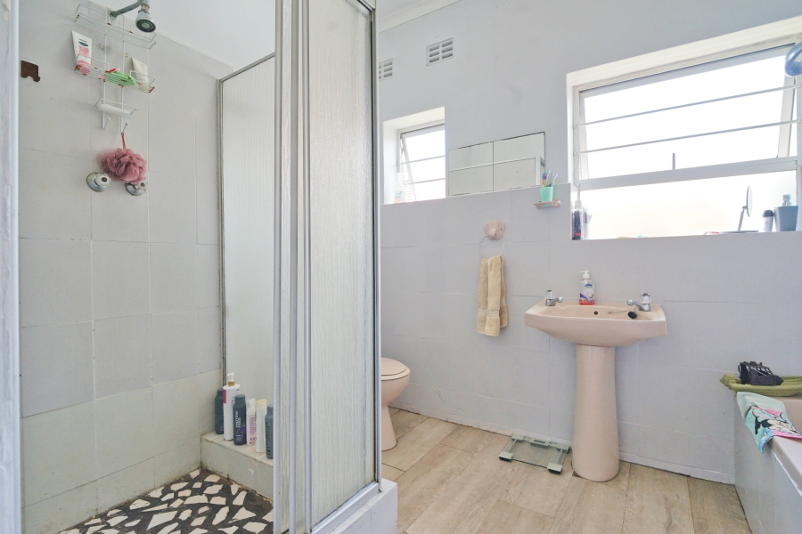 3 Bedroom Property for Sale in Nahoon Valley Park Eastern Cape